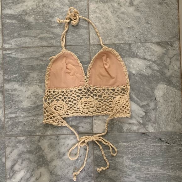 Zaful Crochet Unlined Backless Crop Top - Picture 5 of 5